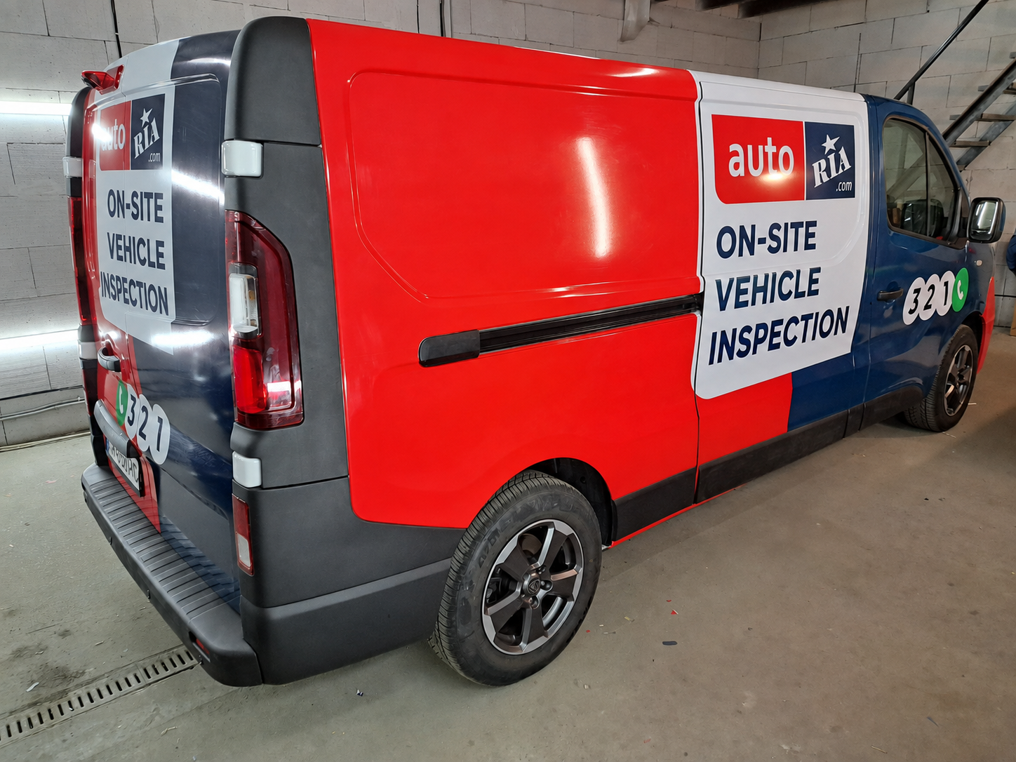 Vehicle wrap design for Autoria — project by WRAPKIT