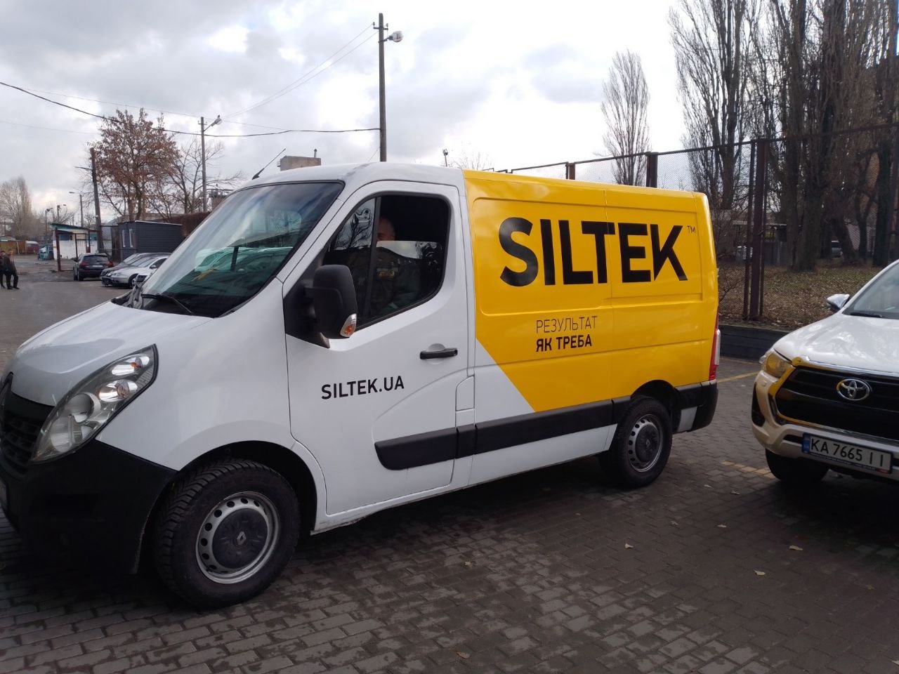 Vehicle wrap design for Siltek — project by WRAPKIT